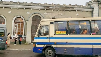 У Львові та Дрогобичі порушують права людей з інвалідністю