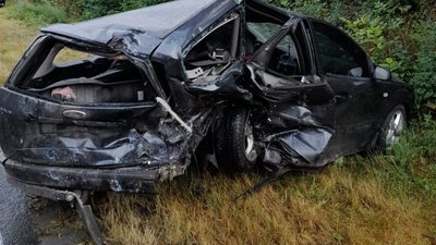 На Львівщині у жахливій ДТП постраждали двоє людей (ФОТО)