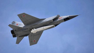 На аеродромі у Білорусі загорівся російський МіГ-31