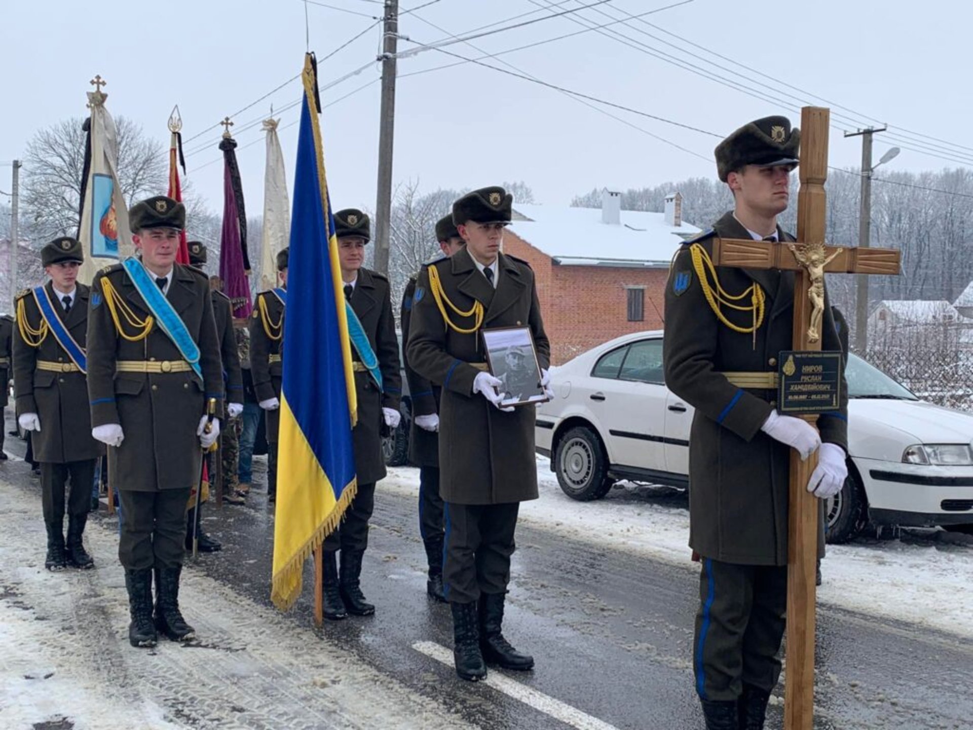 Львівщина провела в останню путь Героя України Руслана Нирова, фото Пустомитівська міська рада