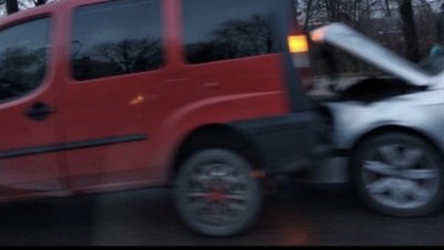У Львові на Городоцькій не розминулись автомобілі (ВІДЕО)