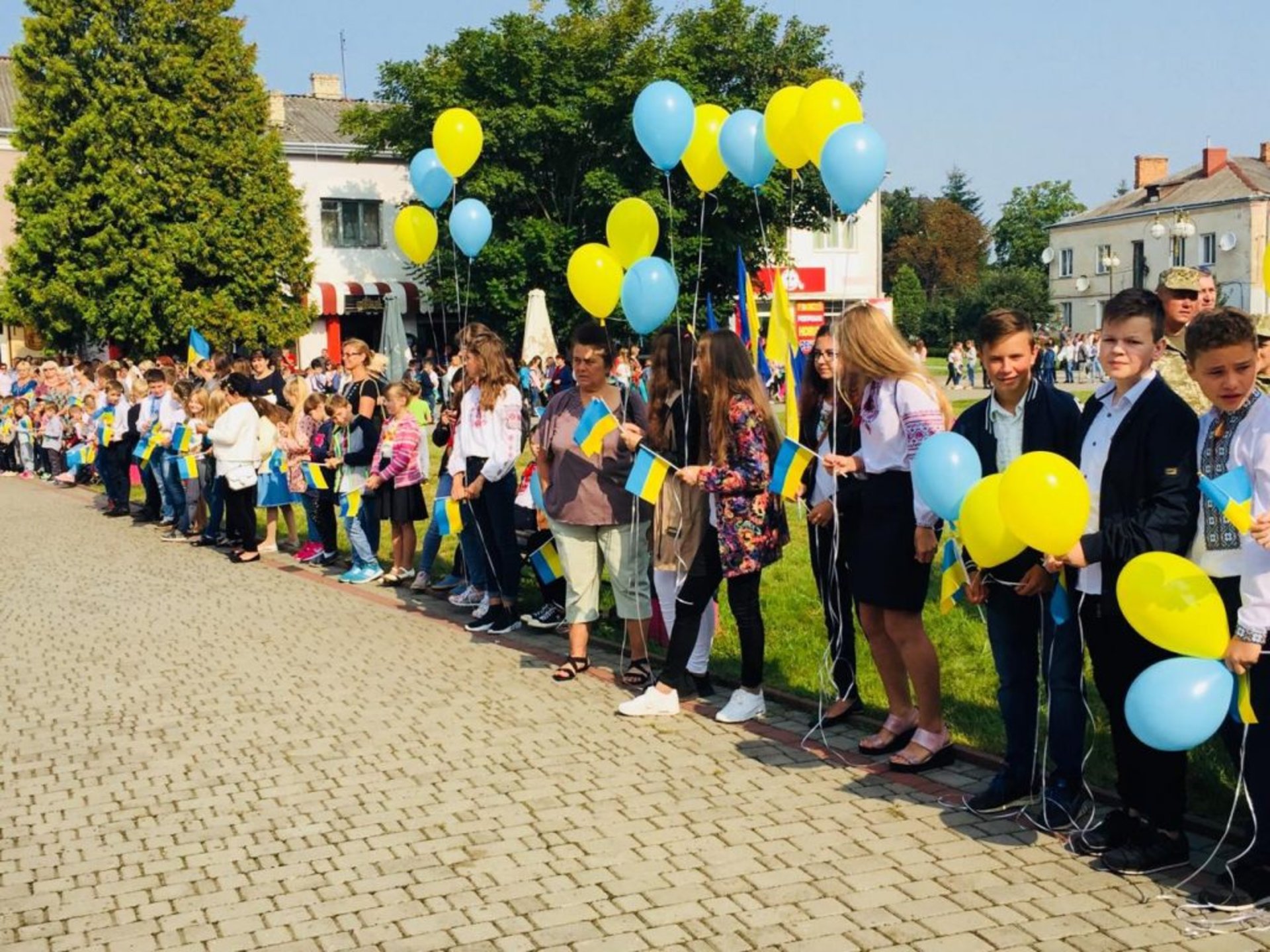 На Львівщині зустріли бійців 24-ї механізованої бригади, які повернулись зі Сходу. Фото Юра Кенцало, 4 студія