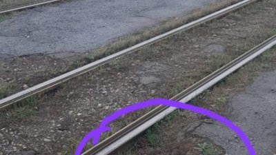 У Львові на мості утворилась яма