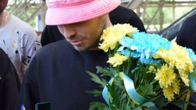 Як в Україні на кордоні зустрічали гурт Kalush Orchestra (ВІДЕО)