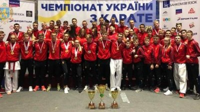Збірна команда Львівщини стала переможцем чемпіонату України з карате
