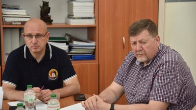 Депутати Львівської облради напрацювали звернення щодо повернення звання Героя України Бандері і Шухевичу