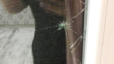 У Стебнику обстріляли житловий будинок (ФОТО)
