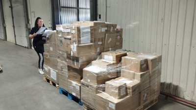 Понад 110 коробок допомоги для ЗСУ: перші результати проекту «Корзини допомоги» від EVA