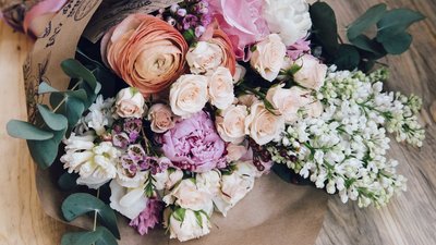 Flowers.ua: доставка квiтiв у Львовi та по всiй Українi