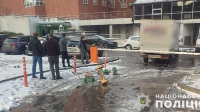 У Львові автомобіль травмував 17-річного хлопця