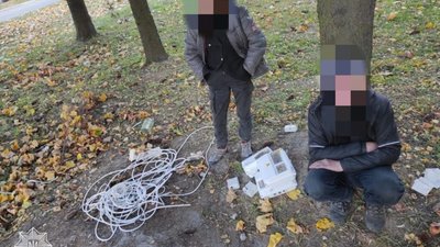 У Львові у підземному переході вкрали електричні комунікації