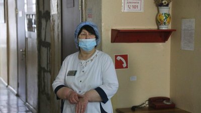 В Україні коронавірусом заражаються у лікарнях