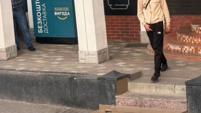 Біля Львова підліток вночі не дає спати місцевим мешканцям