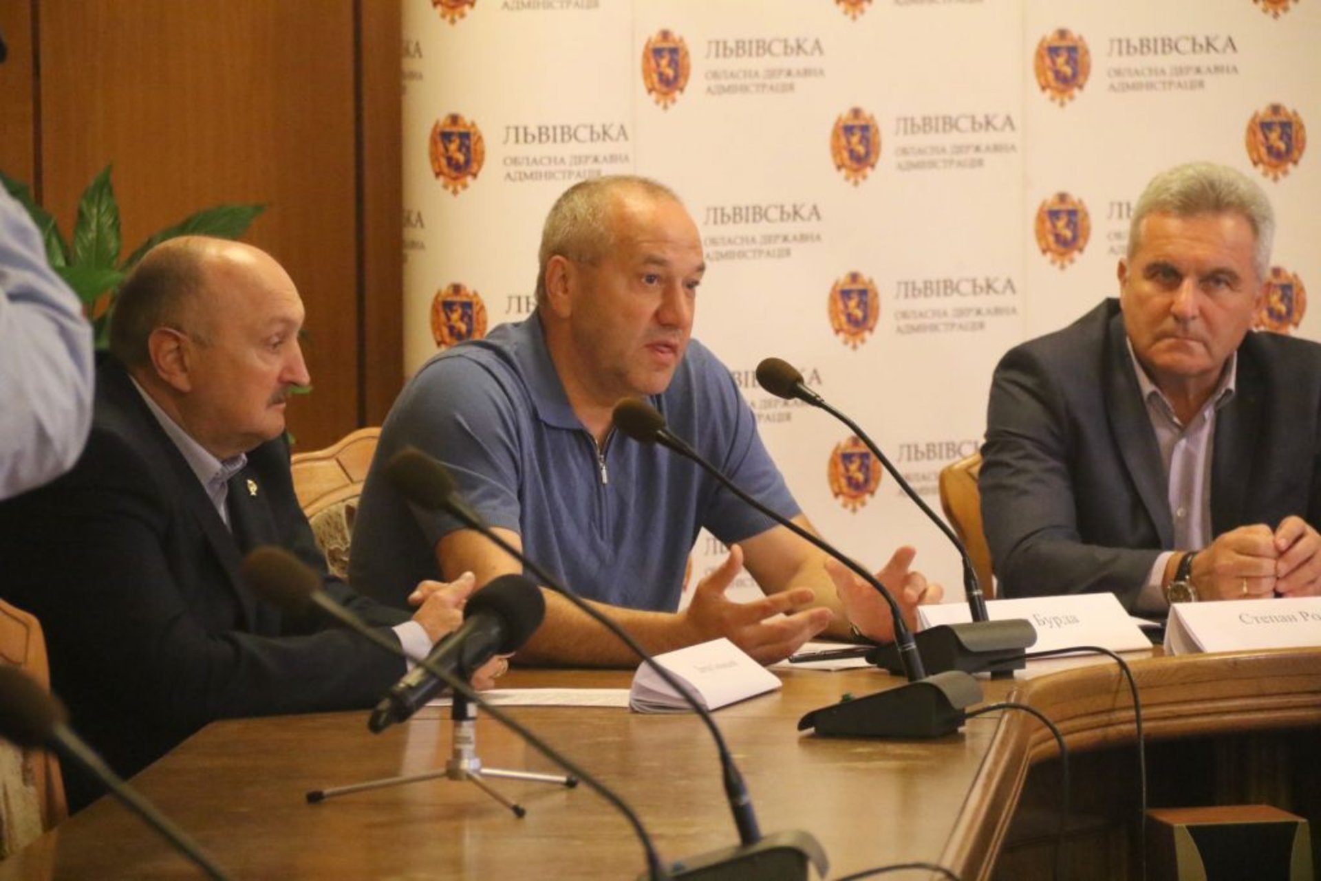 Підписання меморандуму між Львівським училищем фізичної культури та Благодійним фондом Андрія Котельника щодо створення на базі ЛУФК першої Академії боксу в Україні
