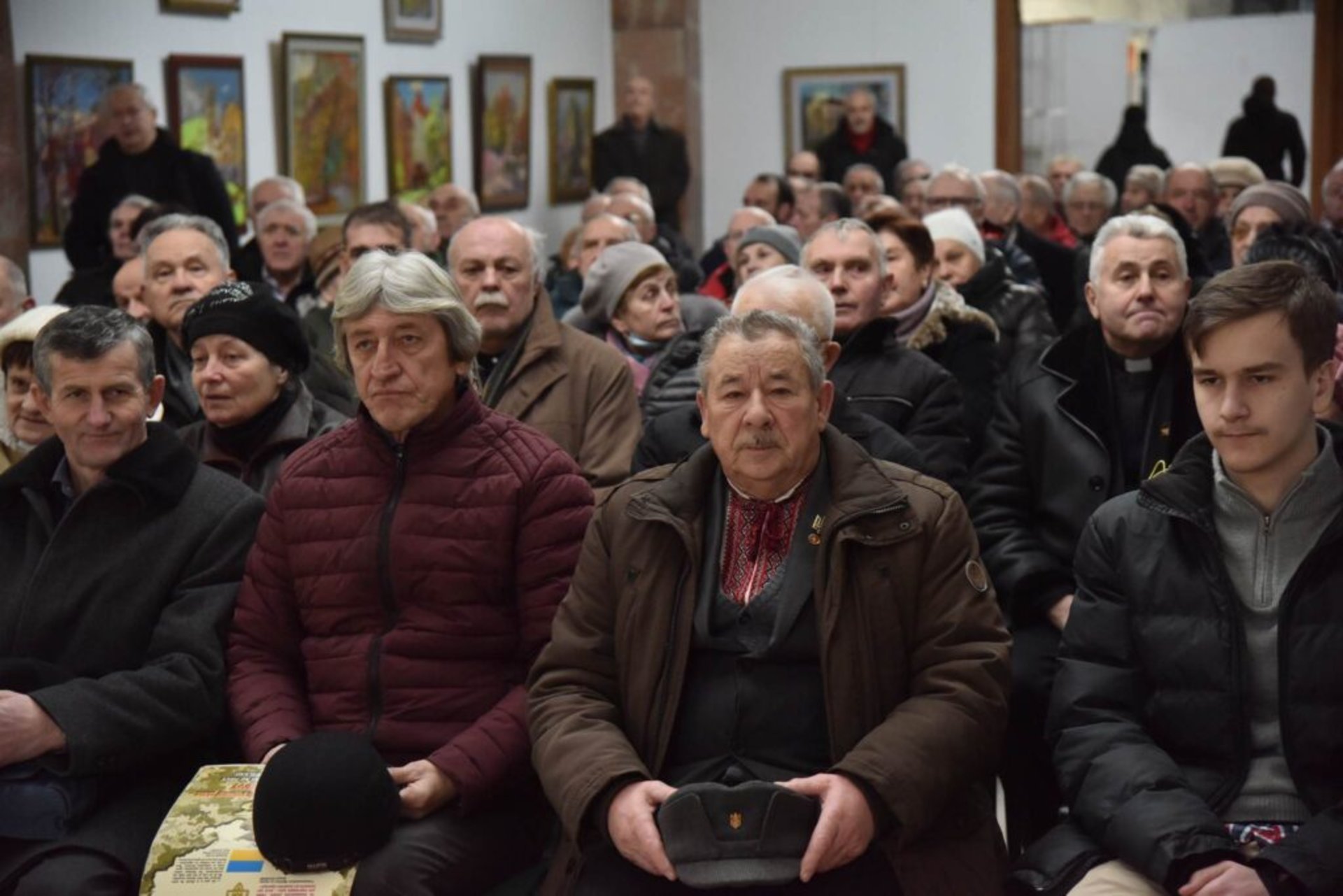 У Львівському палаці мистецтв відбулася урочиста Академія з нагоди 94-ї річниці створення ОУН