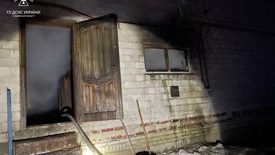 Біля Львова у пожежі в приватному будинку загинули двоє людей (ФОТО)