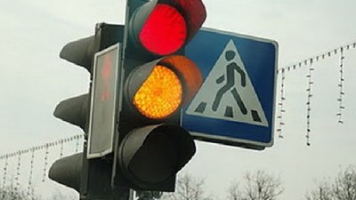 На Княгині Ольги хочуть вліпити ще один світлофор (ВІДЕО, ФОТО)