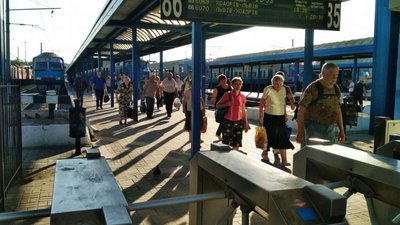 Львівська залізниця перевезла у приміському сполученні 2,3 млн. пасажирів пільгових категорій