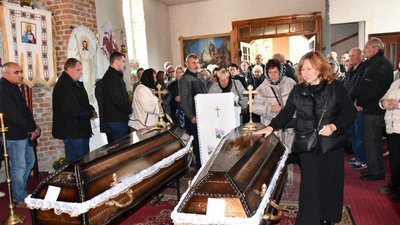 Львівщина прощається із загиблими у Лапаївці