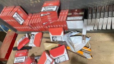 У Львові ліквідували діяльність підпільного тютюнового цеху (ФОТО, ВІДЕО)