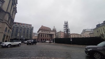 У Львові площу Міцкевича хочуть перетворити на підземну парковку для готелю