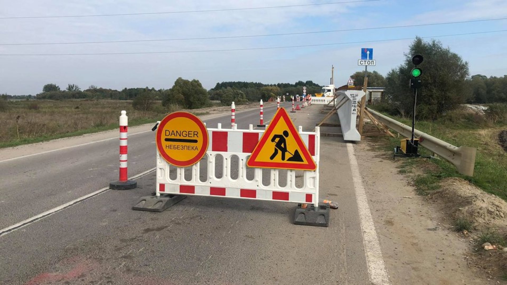 На дорозі "Львів-Луцьк" почали зводити новий міст на місці зруйнованого