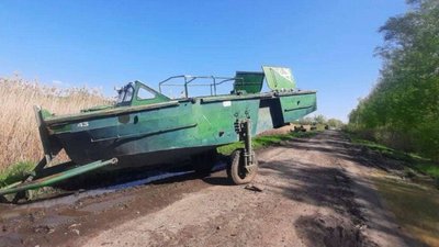 На Харківщині розбили російську колону техніки (ФОТО)