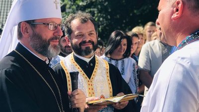 Синютка привітав вірних греко-католицької церкви з 30-тиліттям виходу УКГЦ з підпілля та Преображенням Господнім