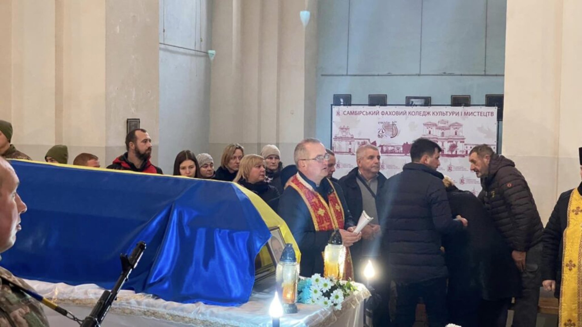 Ралівка провела в останню дорогу захисника України