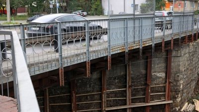 Біля аварійного моста у Львові збудують новий за понад 110 млн грн