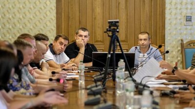 На Львівщині обговорили проблеми ввезення гуманітарної допомоги