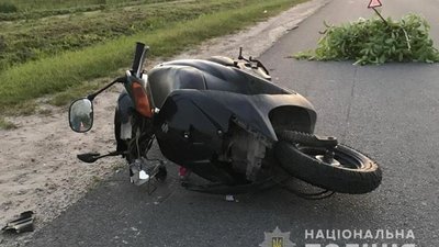 На Львівщині потрапив в аварію 8-річний хлопчик на скутері (ФОТО)