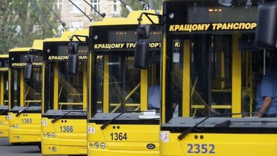 Громадський транспорт Києва віддали на потреби Збройних Сил