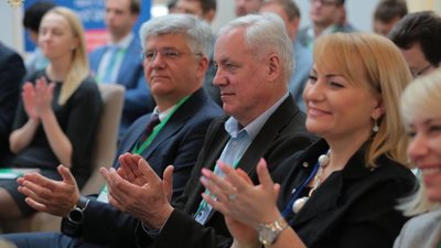 На Львівському безпековому форумі обговорять розведення військ на Донбасі