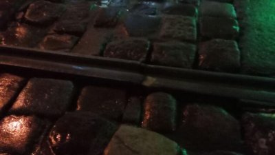 У центрі Львова другий день іскрить трамвайна колія (ВІДЕО)