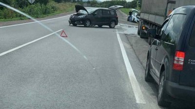 У Давидові не розминулись автомобілі (ФОТО)