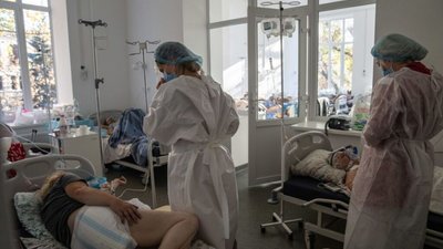 У Новояворівську подружжя невакцинованих пенсіонерів померли від COVID-19 в один день (ВІДЕО)