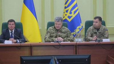 Більше 50-ти бригад Збройних Сил України будуть переведені на нову систему харчування, - Порошенко
