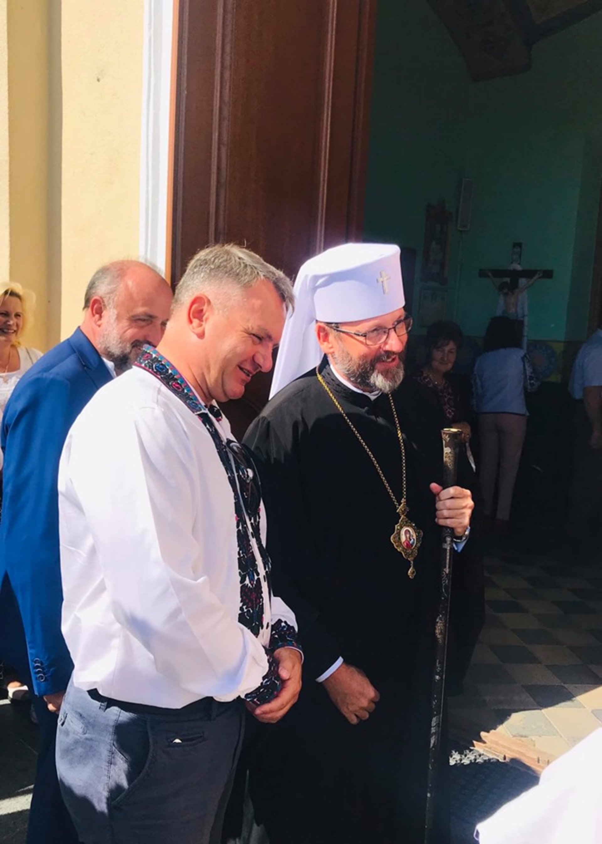 Синютка привітав вірних греко-католицької церкви з 30-тиліттям виходу УКГЦ з підпілля та Преображенням Господнім. Фото - ФБ Олега Синютки
