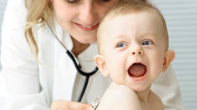 7 порад педіатра Євгена Комаровського, як лікувати кашель у дітей