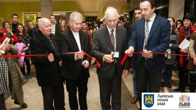 Перший  віртуальний музей класичної музики і бібліотека Вольфа відкрились в Україні