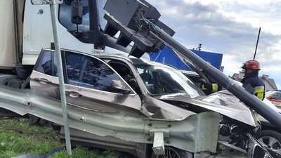 На трасі «Київ-Чоп» сталося смертельне автозіткнення з травмованими (ФОТО, ВІДЕО)