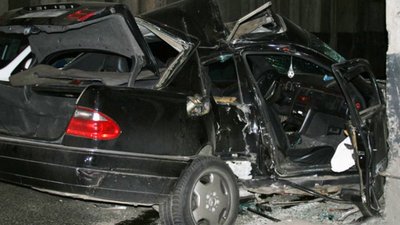 У райцентрі на Львівщині Mercedes на польських «бляхах» проїхався по електроопорах: водій  загинув