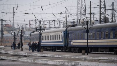 Львівська залізниця втратила 19 працівників