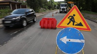 У Львові обмежили рух транспорту на частині вулиці Листопадового Чину