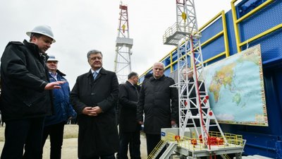 Порошенко анонсував початок роботи Національного бюро фінансової безпеки