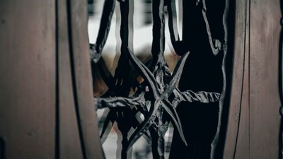 У Львові відреставрували історичні дерев’яні двері (ФОТО)