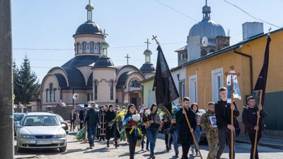 На Львівщині попрощались з бійцем 24 окремої механізованої бригади імені Короля Данила (ФОТО)