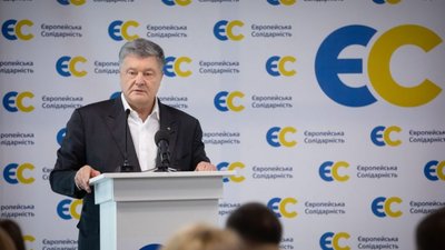 Порошенко розкритикував результати паризького саміту Нормандської четвірки