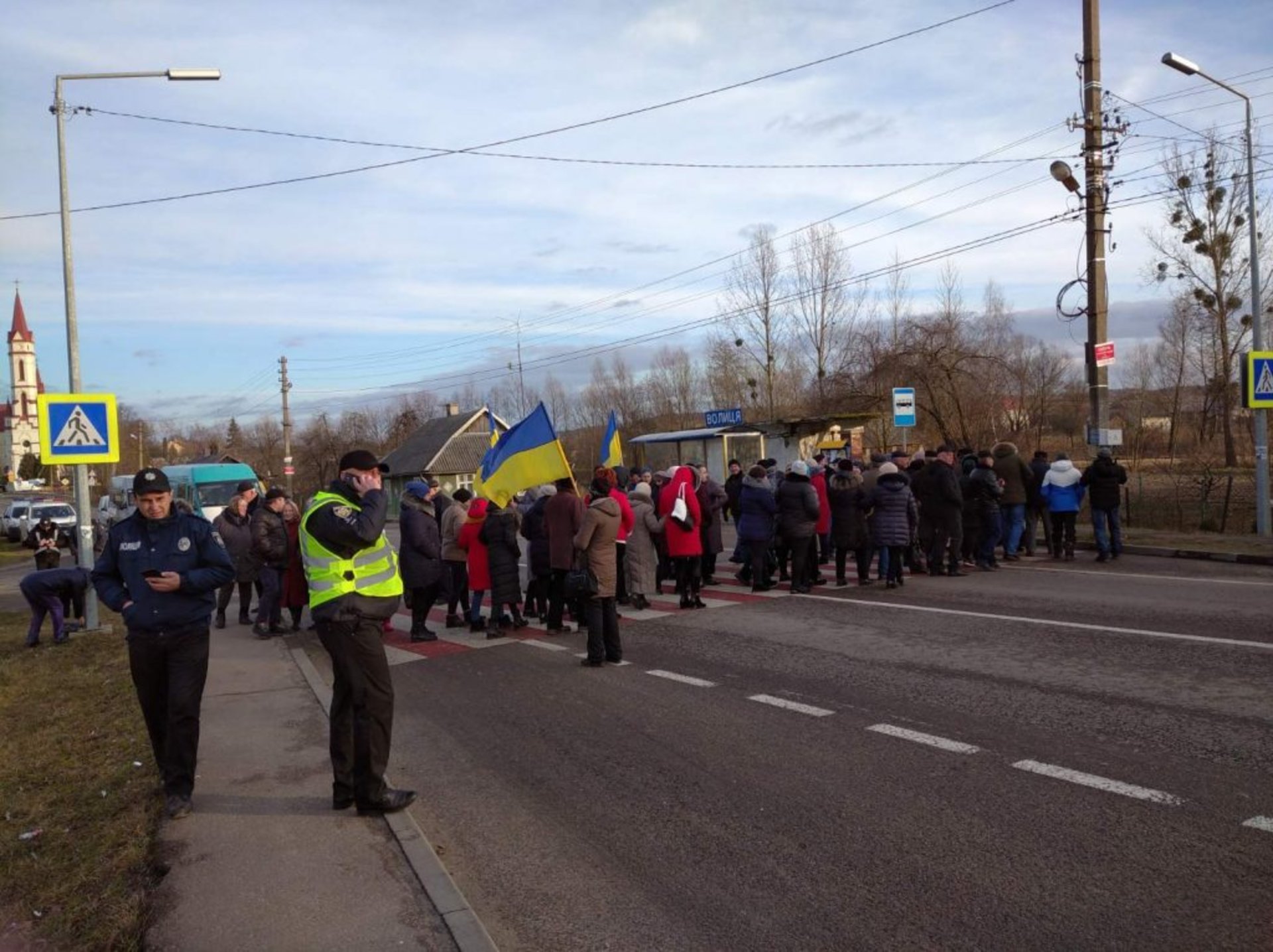 На Львівщині перекрили трасу до Польщі. Фото Віталій Горбатенко